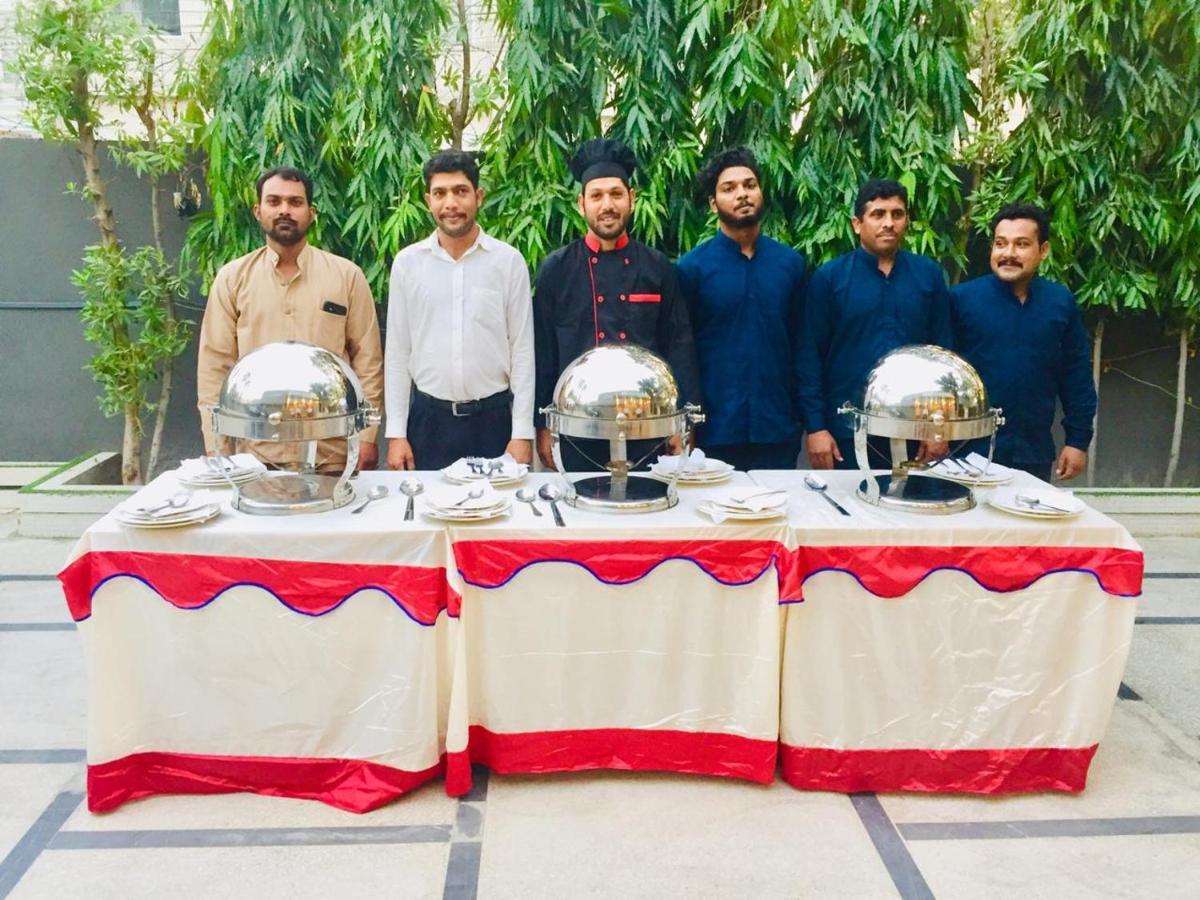 Hotel Mairona Gulberg Lahore Luaran gambar