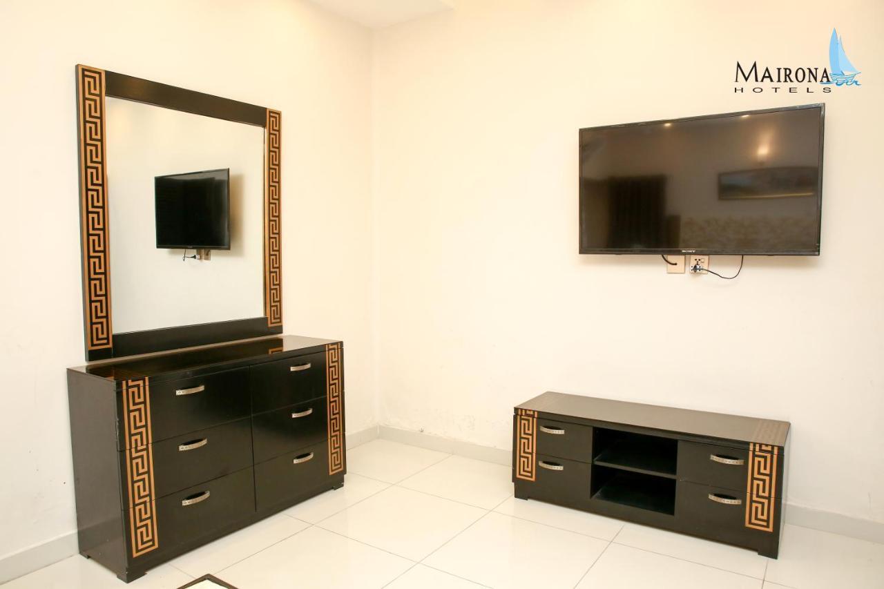 Hotel Mairona Gulberg Lahore Luaran gambar