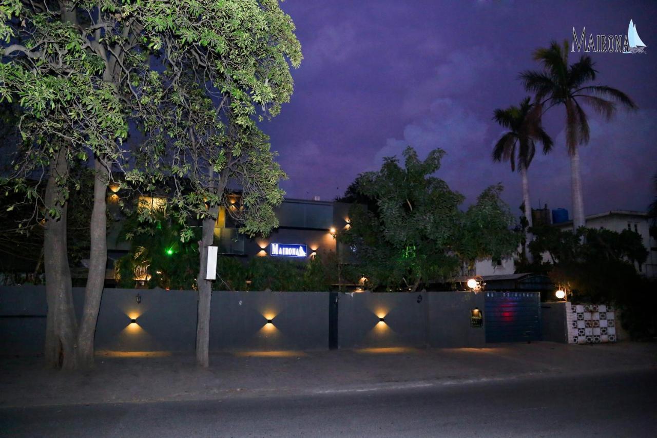 Hotel Mairona Gulberg Lahore Luaran gambar